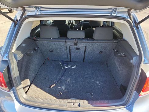 Used 2011 Volkswagen Golf TDI image 18