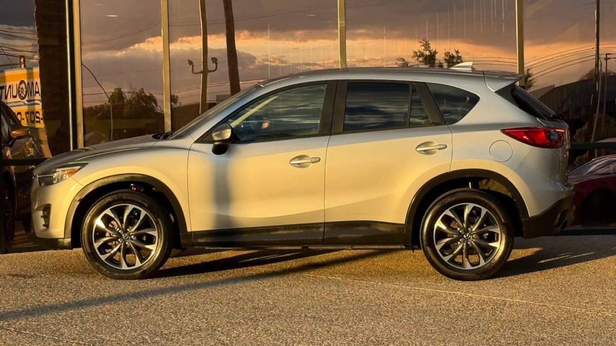 Used 2016 MAZDA CX-5 Grand Touring FWD image 4