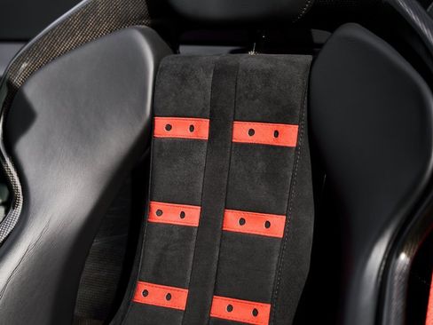 Used 2022 Ferrari SF90 Spider image 50