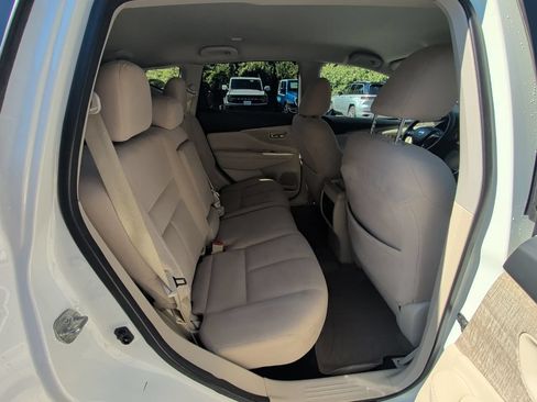 Used 2019 Nissan Murano SV AWD/4WD image 15
