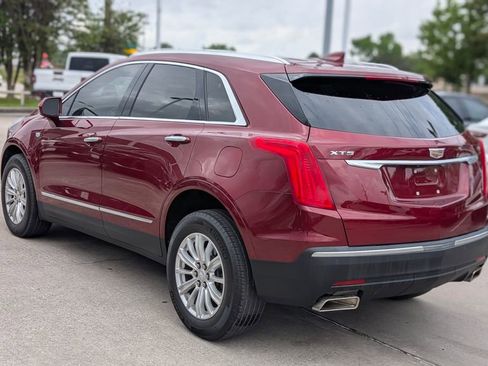 Used 2018 Cadillac XT5 FWD image 4