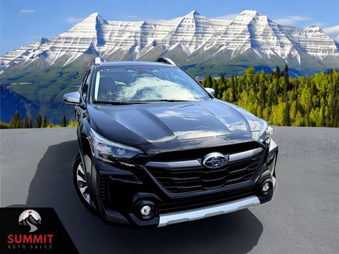 Used 2023 Subaru Outback Touring AWD/4WD image 1