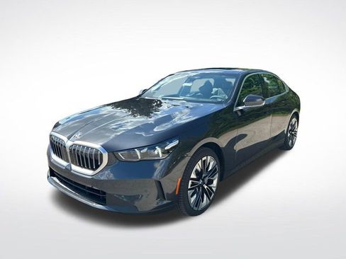 New 2026 BMW 530i xDrive AWD/4WD image 7