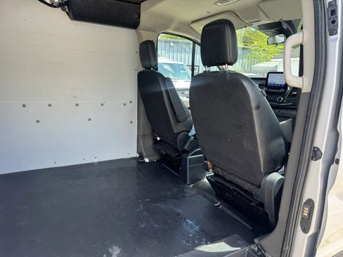 Used 2020 Ford Transit 250 Low Roof AWD image 29