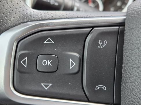 New 2026 RAM 1500 Express AWD/4WD image 19