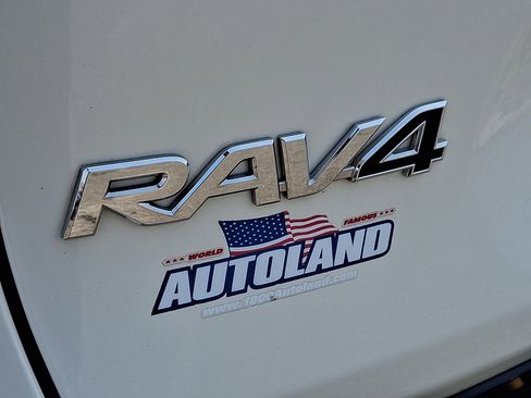 Certified 2020 Toyota RAV4 XSE w/ Carpet Mat Package image 29