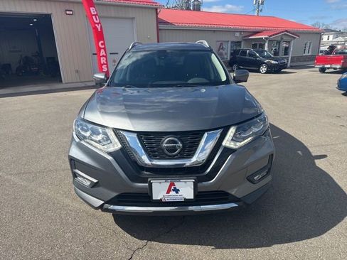 Used 2018 Nissan Rogue SL w/ Premium Package image 8