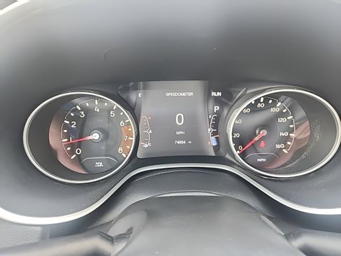 Used 2018 Jeep Compass Limited image 16