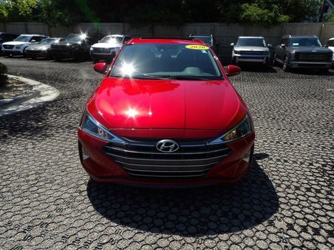 Used 2020 Hyundai Elantra Value Edition FWD image 2