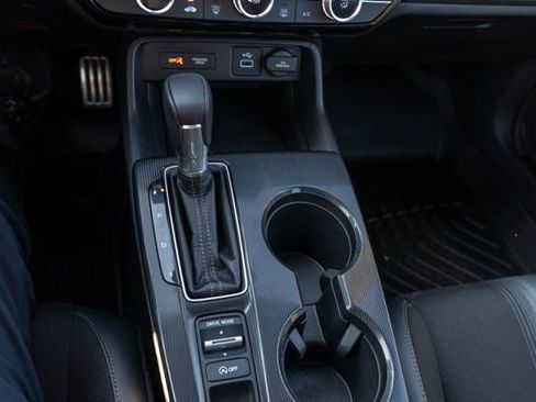 Used 2024 Honda Civic Sport image 25