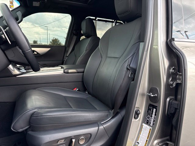Used 2024 Lexus LX 600 F Sport AWD/4WD image 14