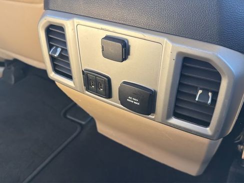 Used 2018 Ford F250 Lariat w/ Lariat Ultimate Package image 19