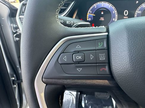 New 2025 Jeep Grand Cherokee L Limited w/ Black Appearance Package image 25