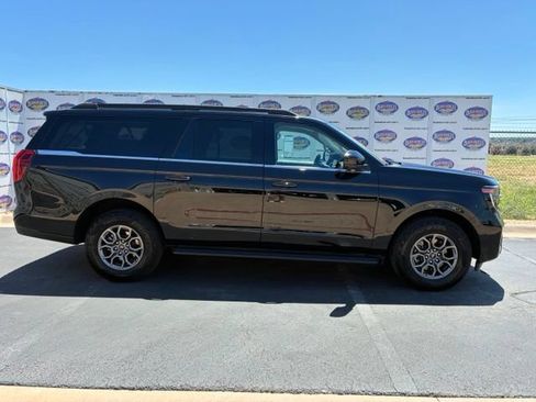 Certified 2025 Ford Expedition Max Active AWD/4WD image 1