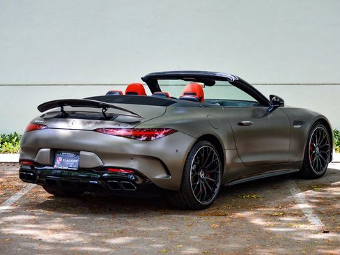 Used 2022 Mercedes-Benz SL 55 AMG 4MATIC image 20