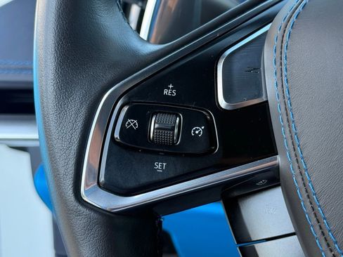 Used 2022 Chevrolet Corvette Stingray Premium Conv w/ Z51 Performance Package image 26