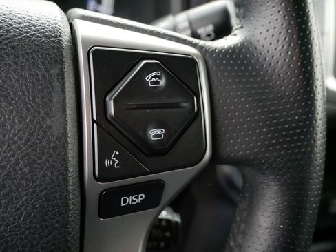 Used 2016 Toyota 4Runner SR5 image 25