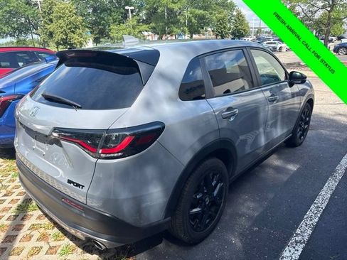 Used 2023 Honda HR-V Sport image 7