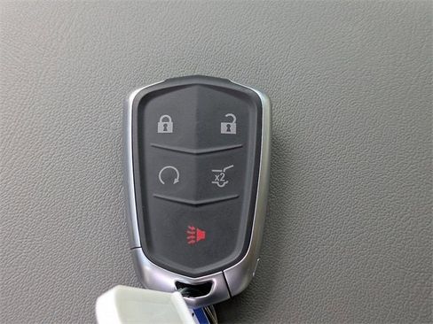 New 2025 Cadillac XT5 Premium Luxury w/ LPO, Floor Liner Package image 37