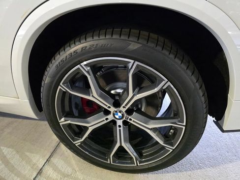 New 2026 BMW X5 xDrive50e w/ M Sport Package AWD/4WD image 6