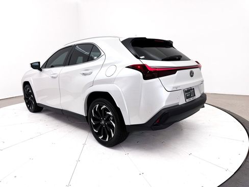 Used 2025 Lexus UX 300h FWD w/ Accessory Package (Z1) image 14