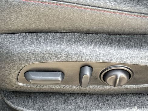 Certified 2025 Chevrolet Blazer RS w/ Driver Confidence II Package image 26