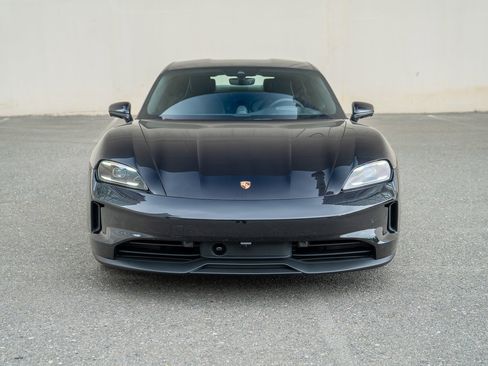 Certified 2025 Porsche Taycan AWD/4WD image 6
