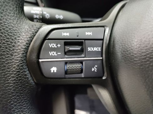 Used 2024 Honda CR-V EX image 15