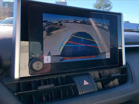 Used 2024 Toyota RAV4 XLE image 27