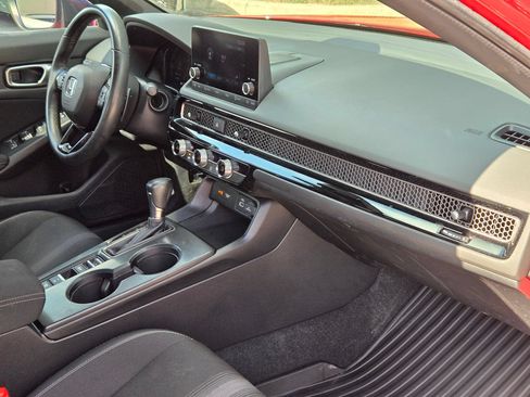 Used 2024 Honda Civic Sport image 24