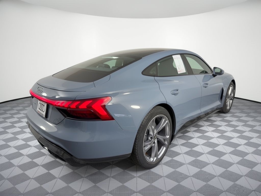 Used 2023 Audi e-tron GT Premium Plus AWD/4WD image 9