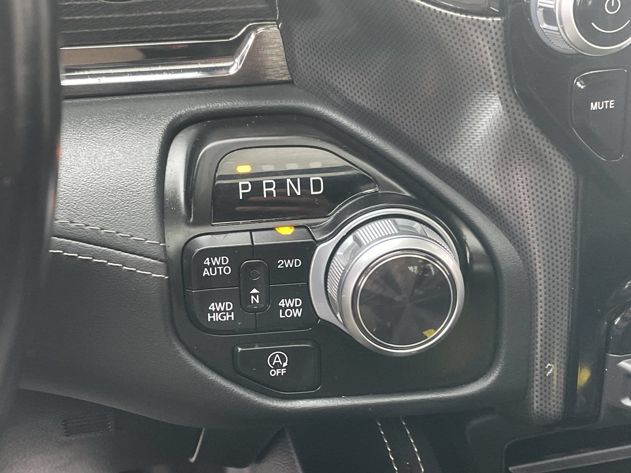 Used 2022 RAM 1500 Limited AWD/4WD image 36