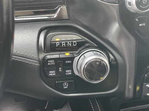 Used 2022 RAM 1500 Limited AWD/4WD image 36