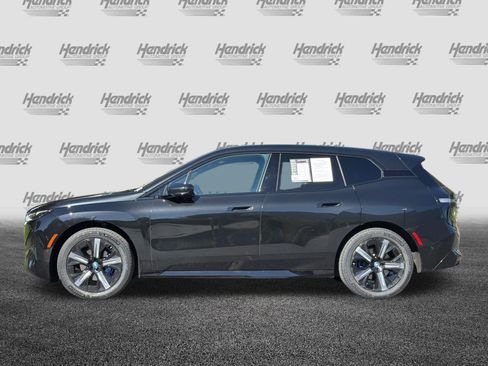 Used 2024 BMW iX xDrive50 w/ Sport Package AWD/4WD image 8
