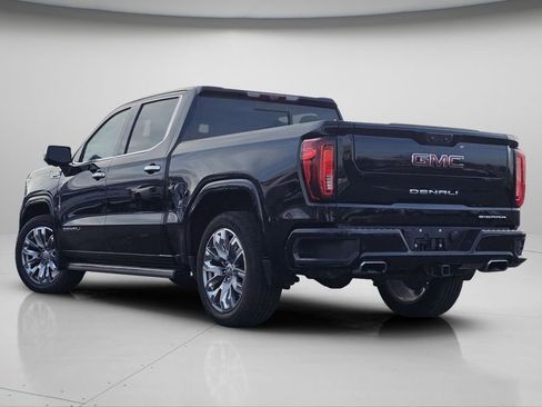 Used 2022 GMC Sierra 1500 Denali w/ Denali Reserve Package image 26