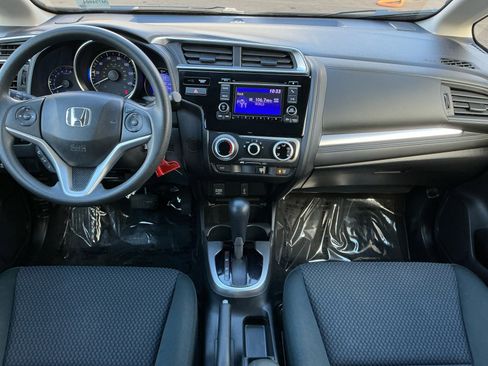 Used 2018 Honda Fit LX image 16