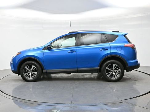Used 2018 Toyota RAV4 XLE w/ Plus Extra Value Package image 4