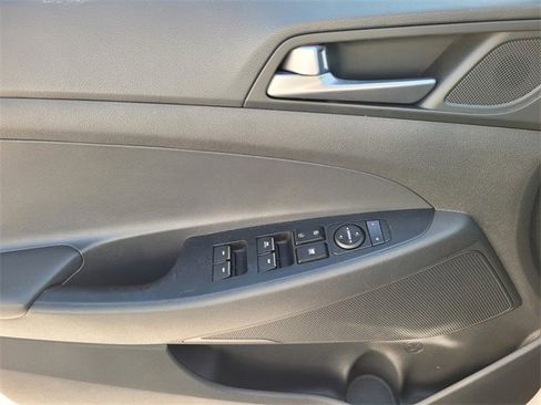 Used 2016 Hyundai Tucson Limited w/ Option Group 03 image 22