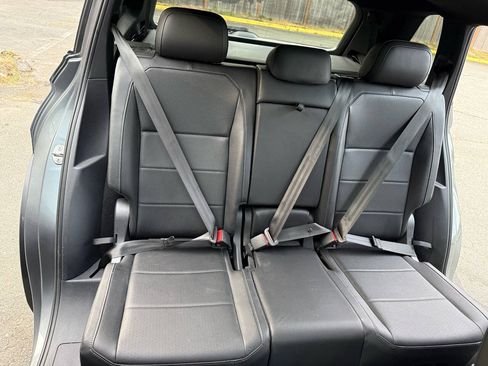 Used 2020 Volkswagen Tiguan SE R-Line w/ 3rd Row Seat Package AWD/4WD image 10