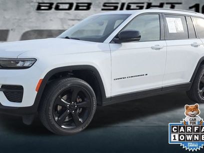 Used 2022 Jeep Grand Cherokee Altitude