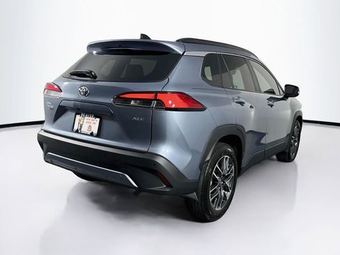 Used 2026 Toyota Corolla Cross XLE w/ Convenience Package FWD image 10
