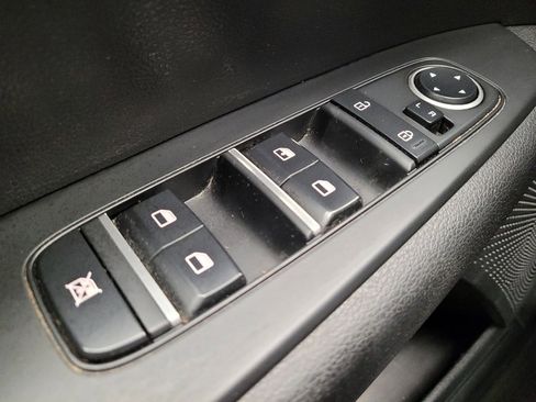 Used 2023 Kia Forte LXS image 27