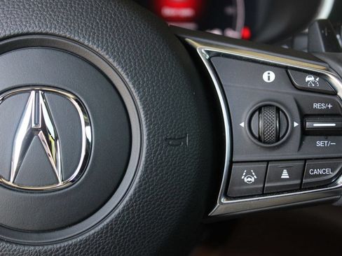 Used 2024 Acura MDX SH-AWD w/ Technology Package image 35