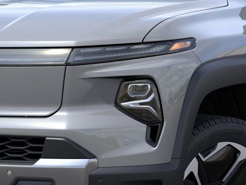 New 2026 Chevrolet Silverado EV LT w/ Premium Package image 10