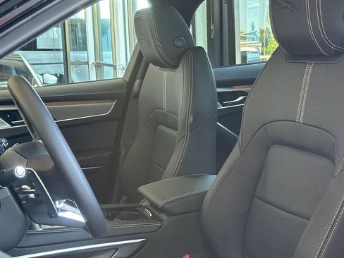 New 2026 Jaguar F-PACE R-Dynamic S AWD/4WD image 4