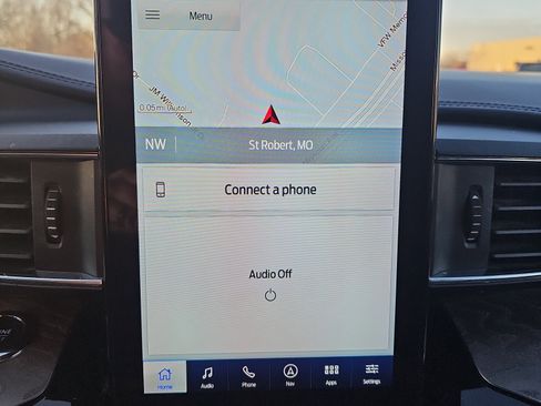 Used 2023 Ford Explorer Platinum w/ Technology Package image 28