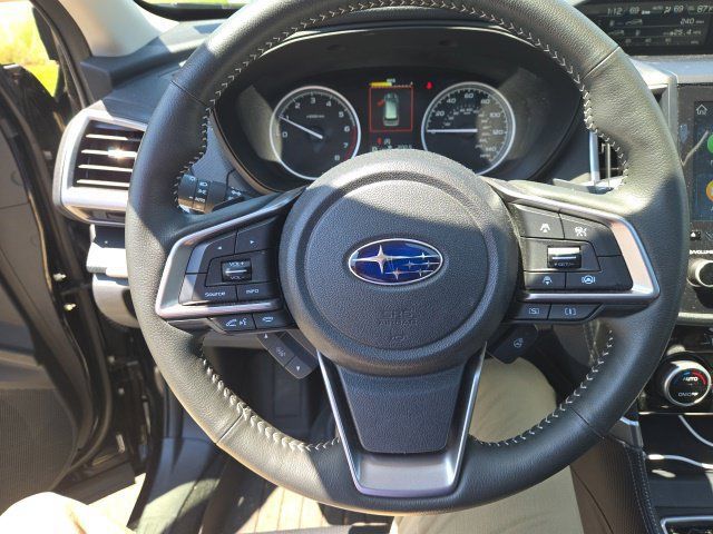 Used 2023 Subaru Forester Limited AWD/4WD image 2