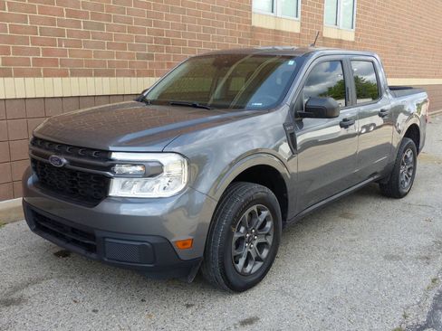 Used 2023 Ford Maverick XLT FWD image 6