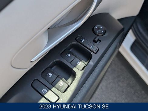 Certified 2023 Hyundai Tucson SE AWD/4WD image 12
