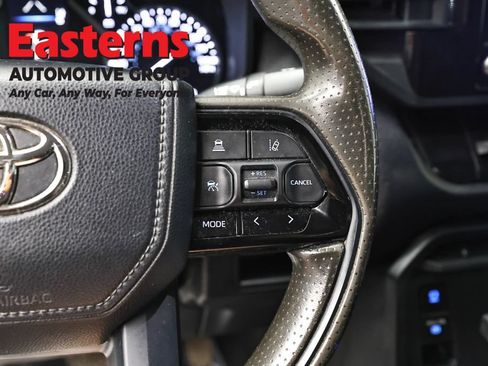 Used 2022 Toyota Tundra SR AWD/4WD image 15